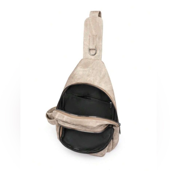 New Crossbody Bag, Chest Bag, Backpack - Picture 6 of 6